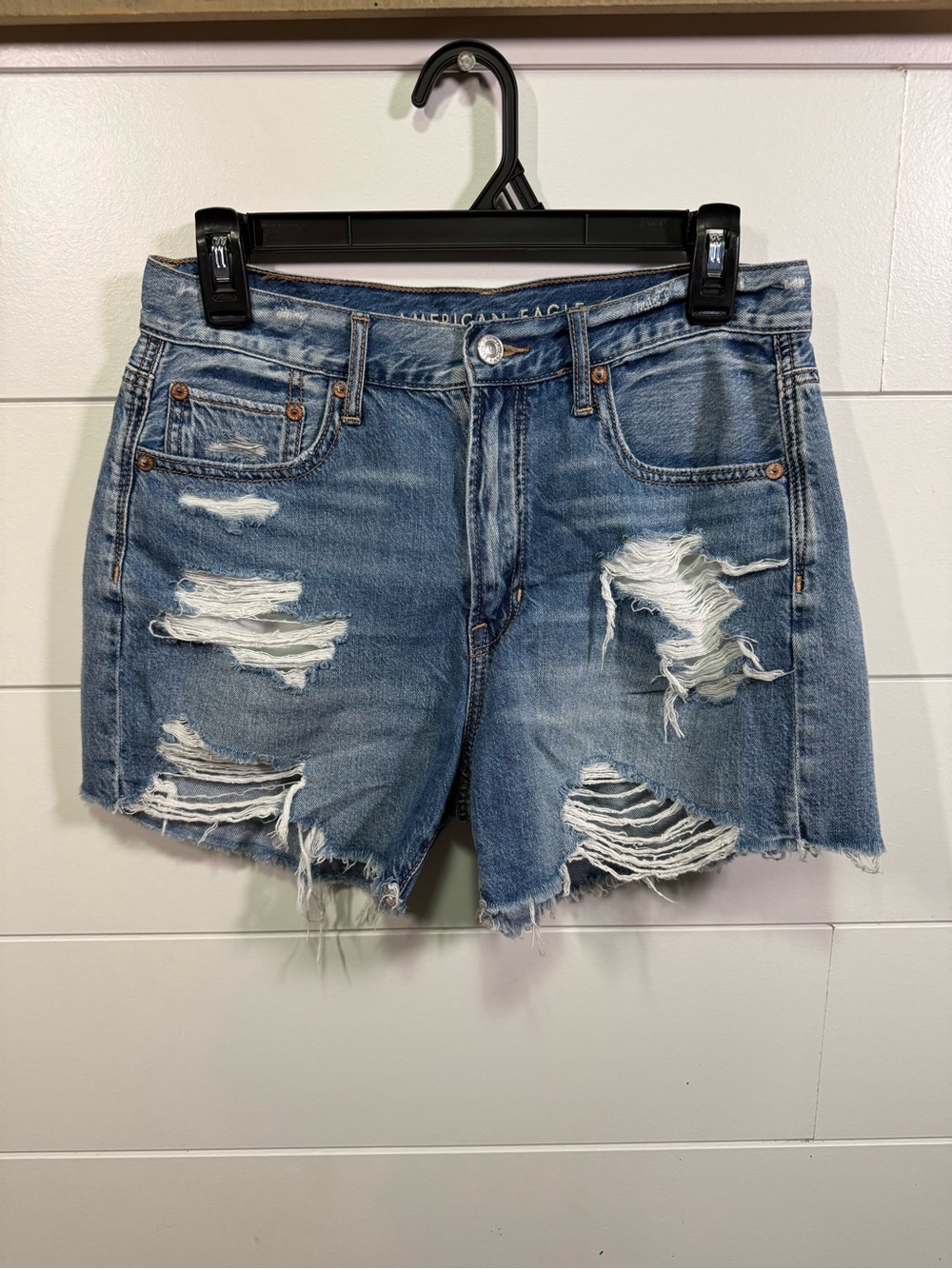 American Eagle Distressed 90s Boyfriend Denim Shorts